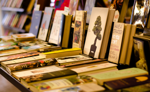 Seputar Hak Cipta, Perizinan, ISBN dan Perpajakan Dalam Penerbitan Buku